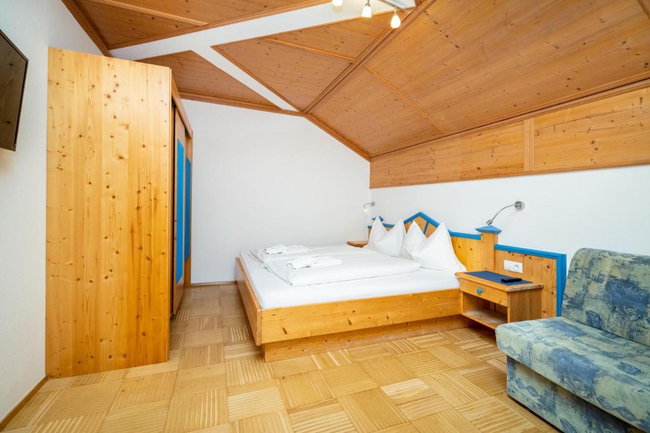 Am Reitecksee 3*